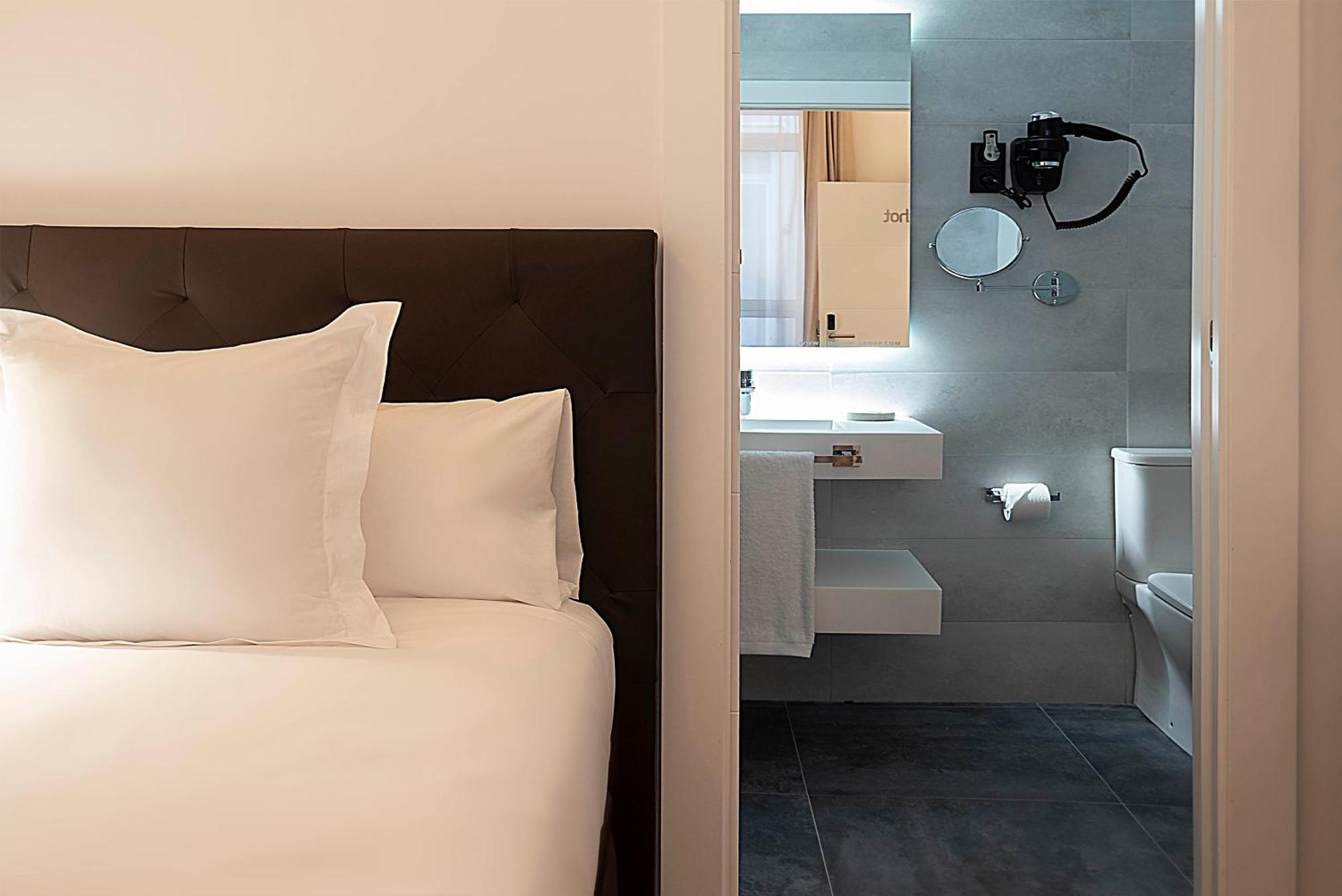 Woohoo Rooms Boutique Luna Madrid Eksteriør bilde